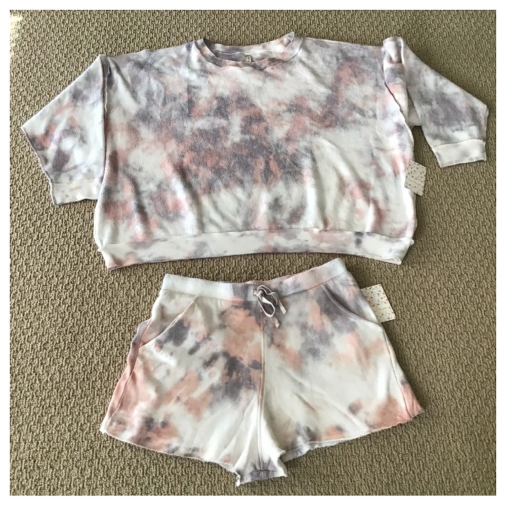 Free People Two-Piece Kelly Washed Short Set. NWT. - Picture 7 of 11